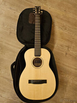 Nová celomasivní cestovní akustická kytara FURCH Little Jane