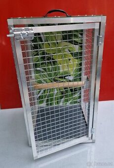 Přepravka pro papoušky