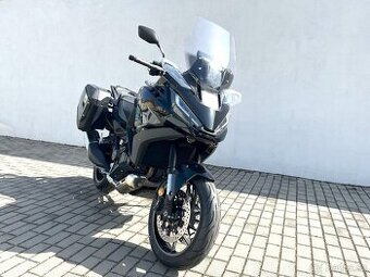 HONDA NT 1100 D