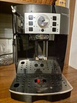 Kávovar De'Longhi
