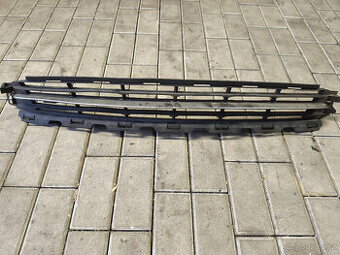 Ford Mondeo mk3 - přední maska, mřížka nárazníku