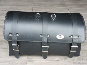 Zadní brašna na custom