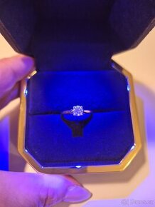 Diamantový prsten 0,70 caratu