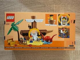 LEGO® 40589 Hřiště s pirátskou lodí