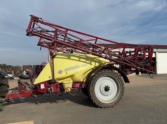 Postřikovač Hardi Navigator 4000