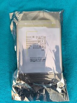 Toshiba Enterprise Capacity MG08 16TB 512e nový se zárukou