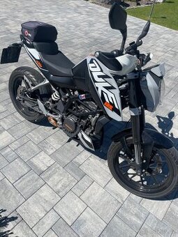 Ktm duke 125