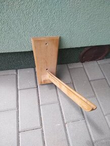 dřevěný držák na starou lampu - 1