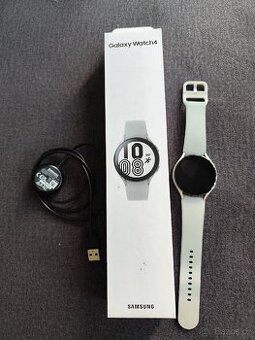 Hodinky Samsung Galaxy Watch 4
