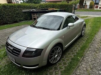 Audi TT (r.v.: 1999) – výkon 156 kw (CHIP)