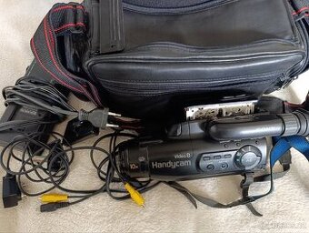 Videokamera Sony CCD-FX300E na ND (čtěte popis) - 1