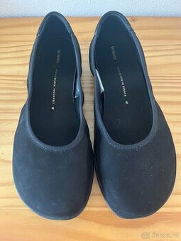Barefoot baleriny Be Lenka