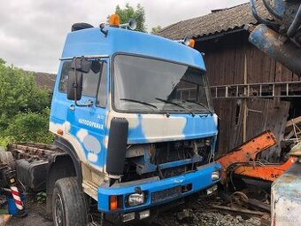 Škoda liaz 300 kabina