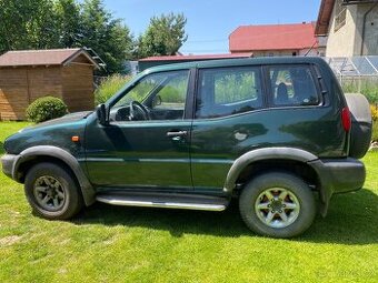 Nissan Terrano 2