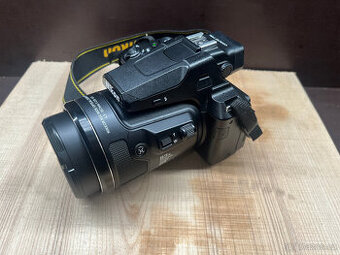 Nikon P950
