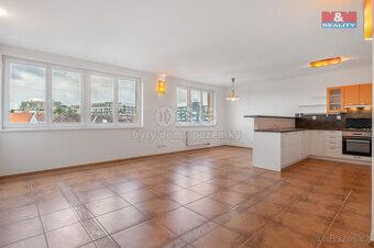 Prodej bytu 5+1 a větší, 143 m², Praha, ul. Na Farkáně III