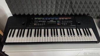 Klávesy Yamaha PSR E253 - 1
