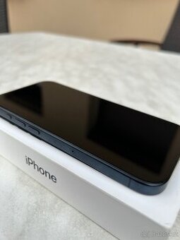 PRODÁM IPHONE 15 PRO 256 GB - TOP STAV