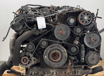Motor Audi A4 b8,A5 2.7tdi 140kw CGKA