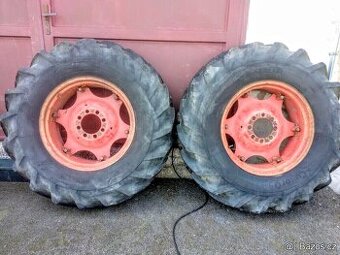 16,9-28 Dvě obutá kola Zetor Cultor 12 pláten