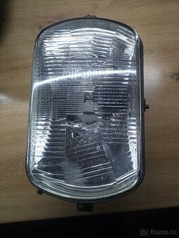 Nové přední světlo na škoda 105
