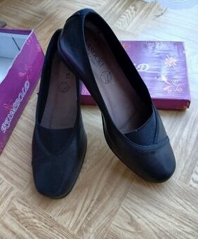 Lodičky, kožené, pravá kůže, značkové, Lasocki