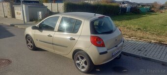 Renault Clio 1.4i benzin - 1