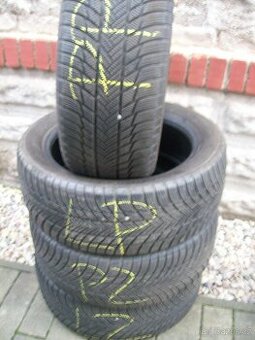 zimní pneu Kodiaq RS Bridgestone 235.50.19 99H