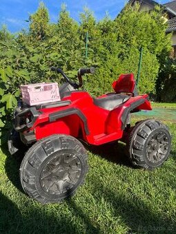 Elektrická čtyřkolka