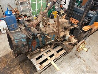 Kompletní podvozek Zetor super 35