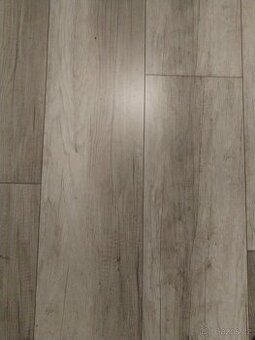 Plovoucí podlaha 8 mm na 20m2