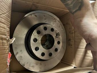 Kotouče TRW DF7911 zadní