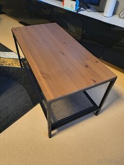 Konferenční stolek