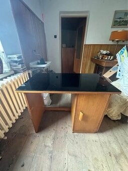 Starý psací stůl - 1