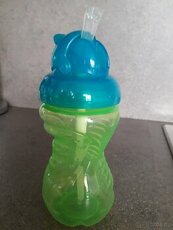 Láhev netekouci s měkkým sklápěcím brčkem-NOVÁ