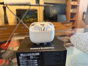 Prodám Samsung Galaxy Buds 3 Pro | Kompletní příslušenství