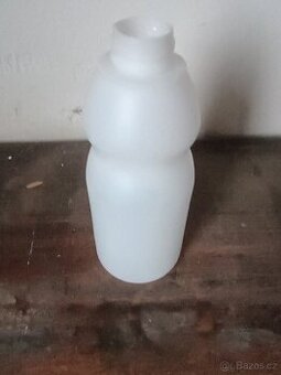 Plastové láhve 1 litr