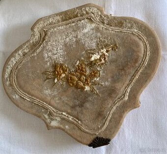 Pouzdro na příbory