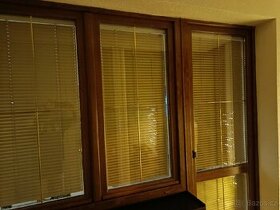 Plastové dveře a okno