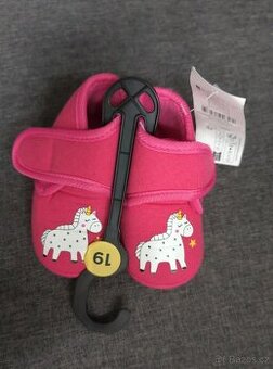 Papučky, textilní bačkůrky s jednorožcem, 19