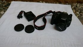 Digitální zrcadlovka Canon EOS 600D + Canon EF 50mm