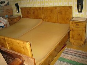 Dřevěná ložnice