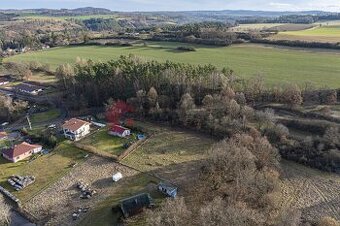 Prodej stavebního pozemku 2 748 m2 , v Libži, okr. Benešov