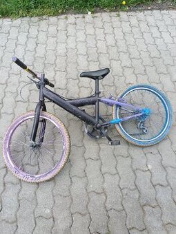 Dětské kolo 5-8let 24