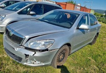 Vůz na díly Škoda Octavia 2 FL sedan 2010 CAXA LHY LA7W