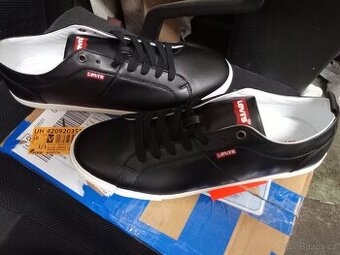 Tenisky,  boty Levis 42