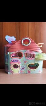 Little PET shop domeček