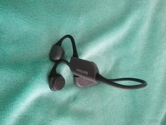 bezdrátová sportovní sluchátka Philips TAA6606 s kostním ved