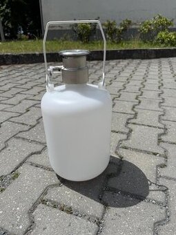 Sanitacni soudek kombi