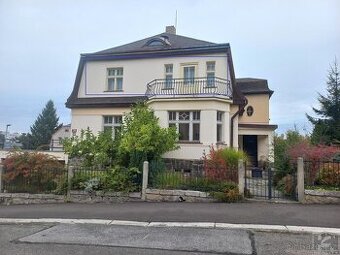 Pronájem bytu 3+1 (78 m2), balkon, společná zahrada v domě P - 1